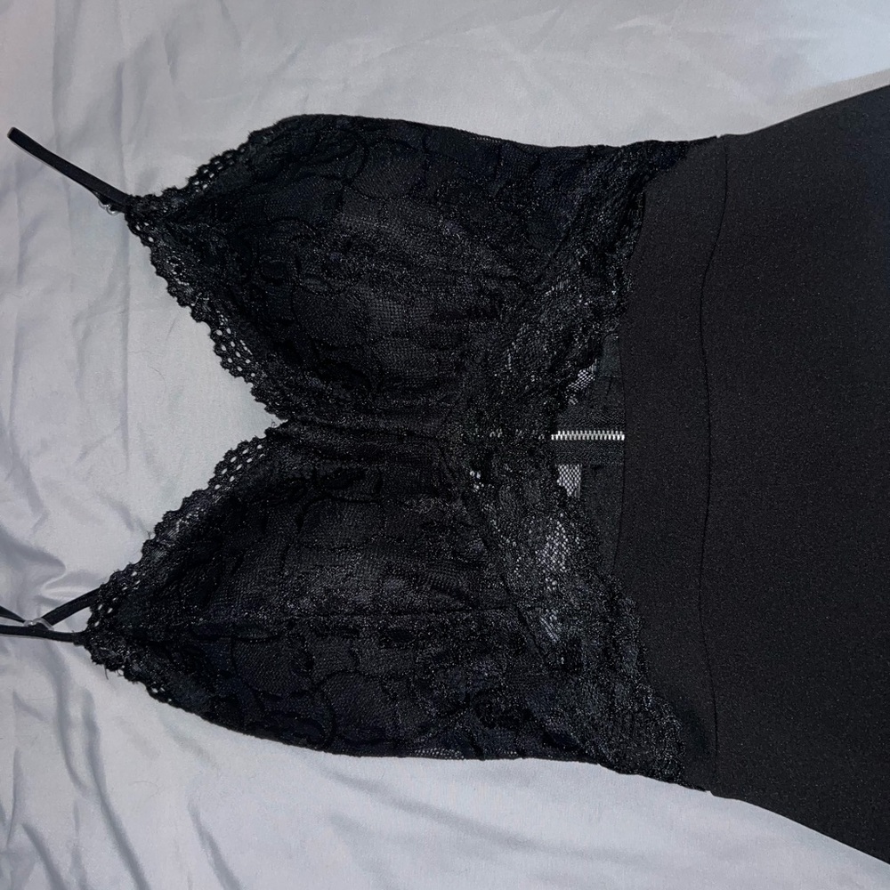 Elegant Black Lace dress